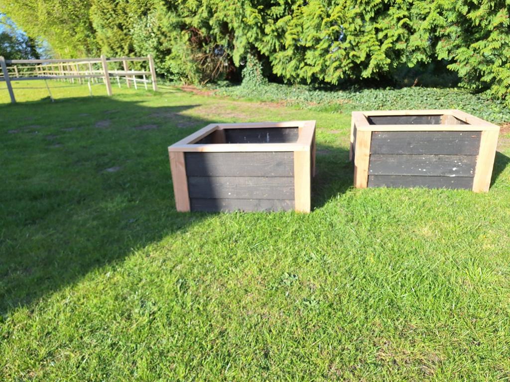 Hand gemaakte plantenbakken op maat., Tuin en Terras, 100 cm of meer, Nieuw, Ophalen of Verzenden, 60 cm of meer