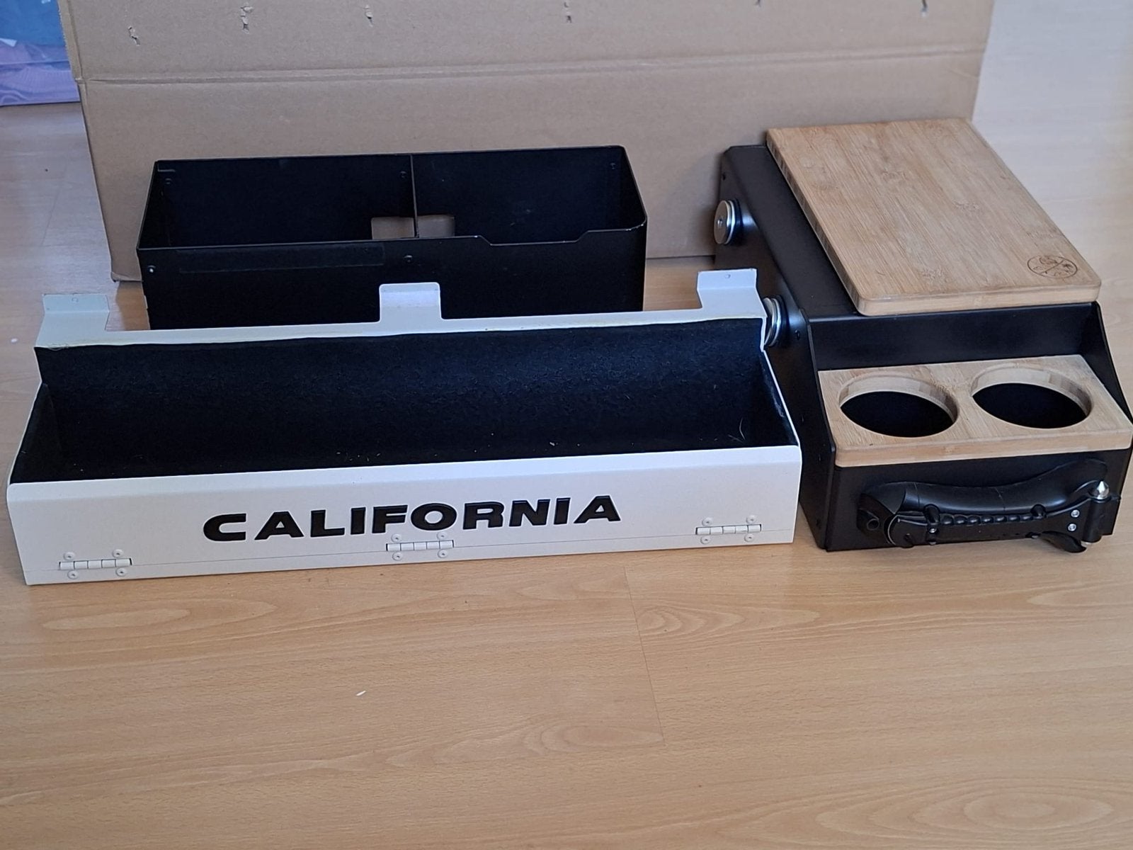 Handige opbergmogelijkheden voor VW California T6.1, Ophalen, Gebruikt