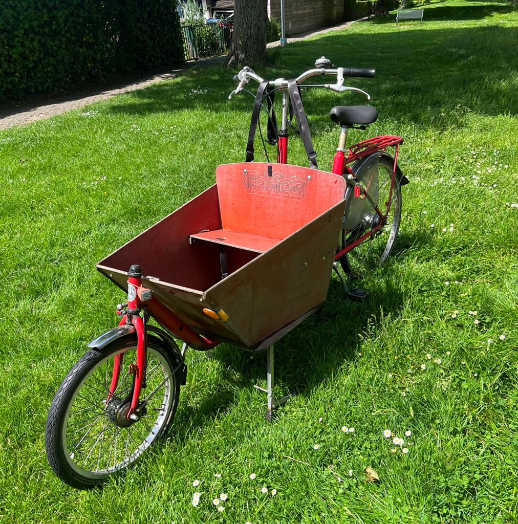 Bakfiets van bakfiets punt nl - kort model, Fietsen en Brommers, Fietsen | Bakfietsen, Gebruikt, Velgrem, 2 kinderen, Ophalen