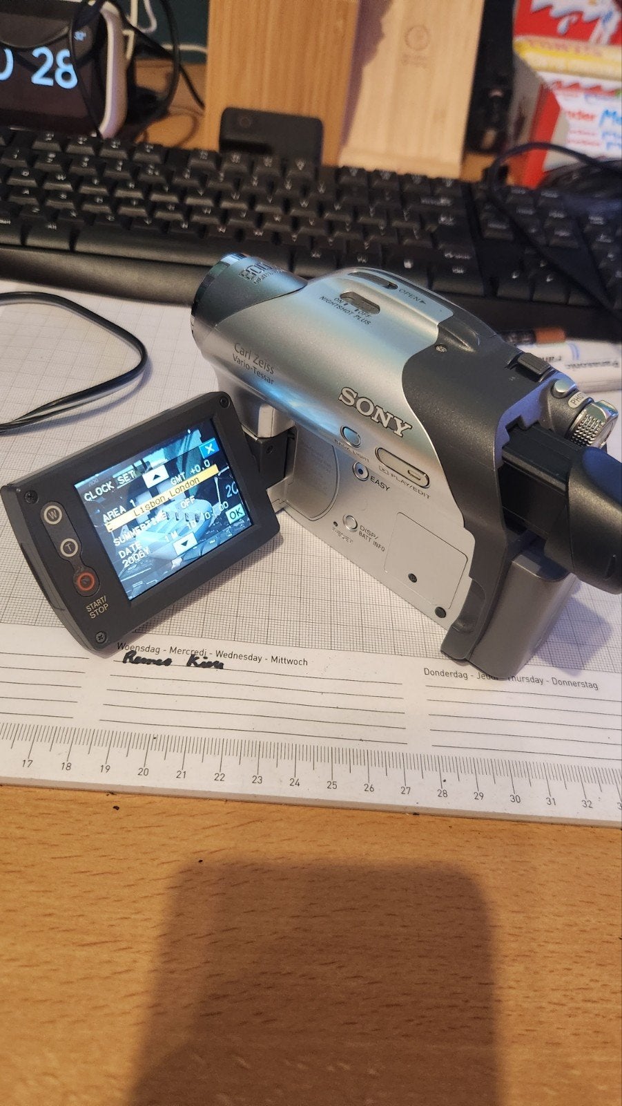 Sony Handycam DCR-DVD105 Camcorder - Werkend, Dvd, 20x of meer, Ophalen of Verzenden, Zo goed als nieuw