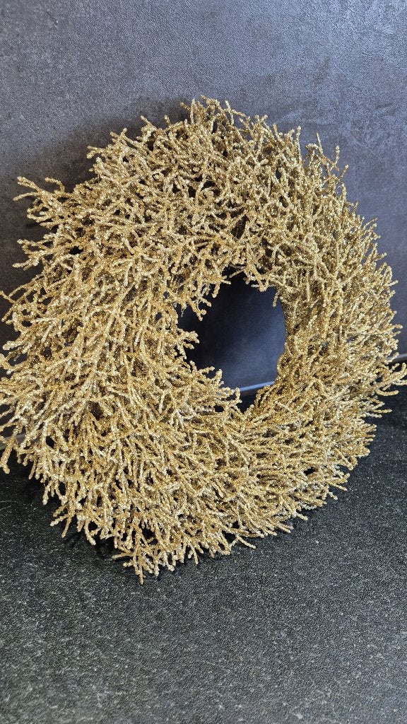 Kerstkrans, tapasschaal, hapjes, gouden takjes. 38cm. S47, Tweedehands verkoop, Tweedehands verkoop, Gebruikt, Ophalen of Verzenden