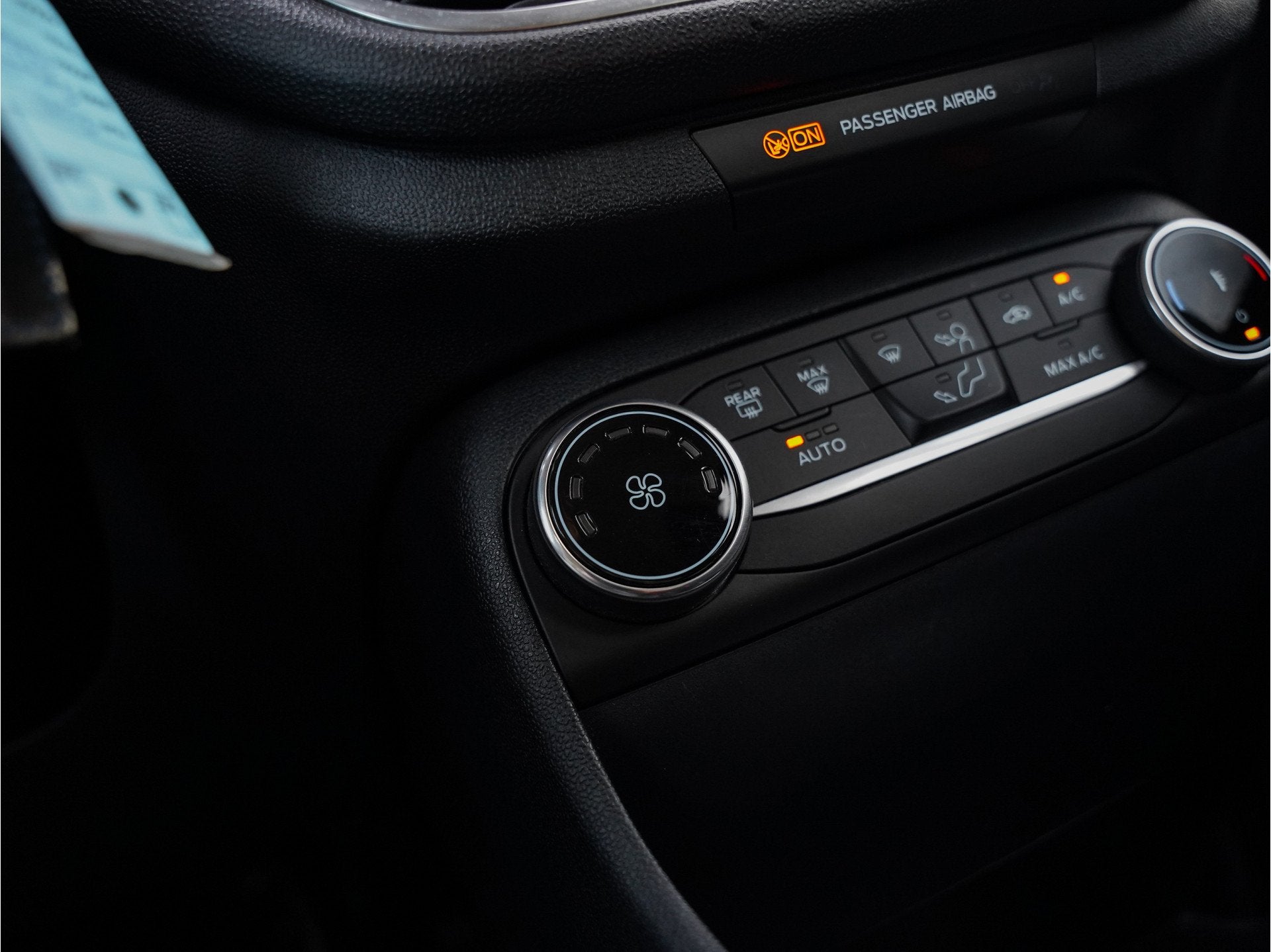 Foto 37 van Ford Fiesta 100pk EcoBoost Titanium |Climate Control |Apple
