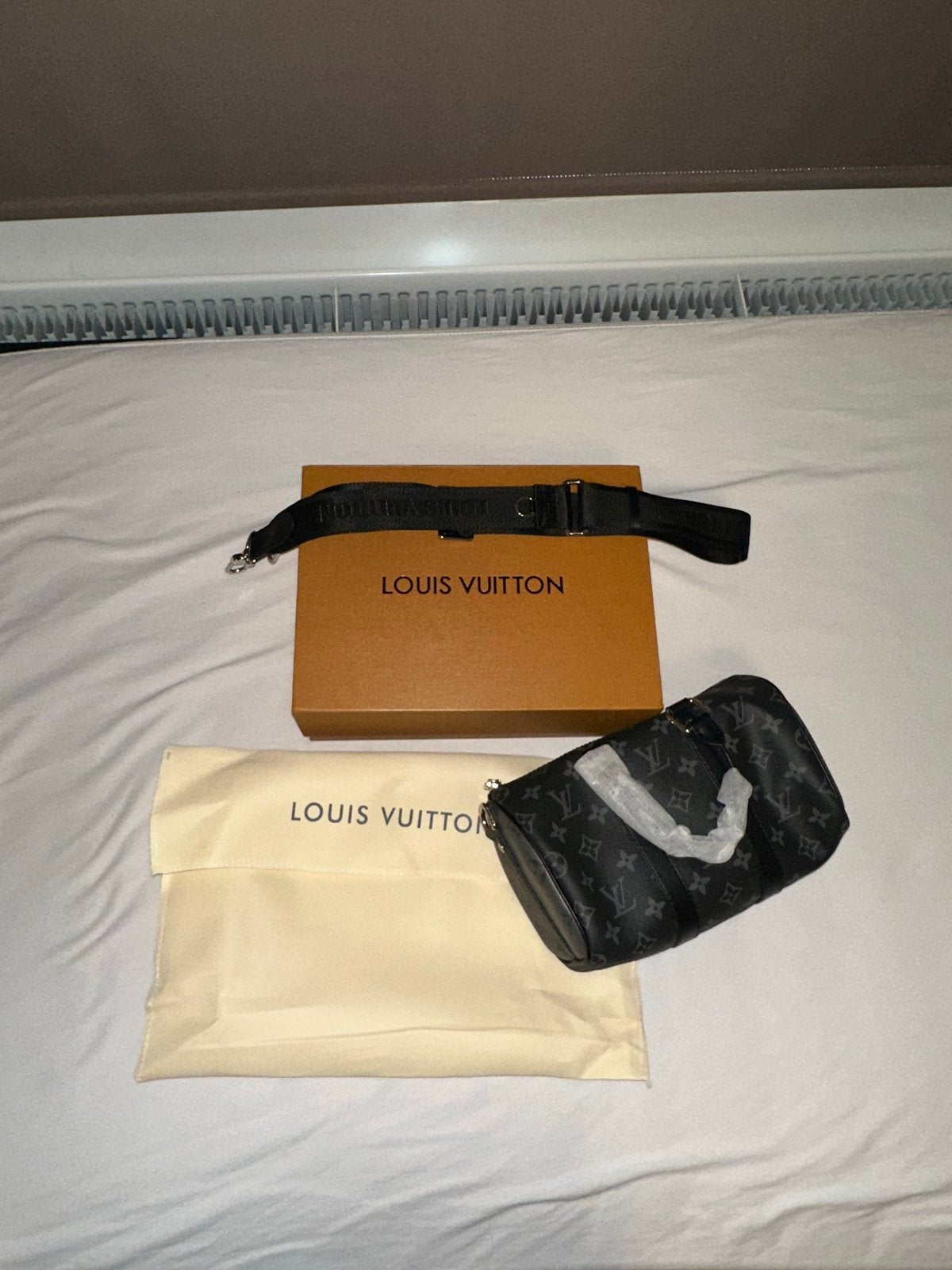 Louis Vuitton, Ophalen, Zo goed als nieuw, Zwart, Handtas
