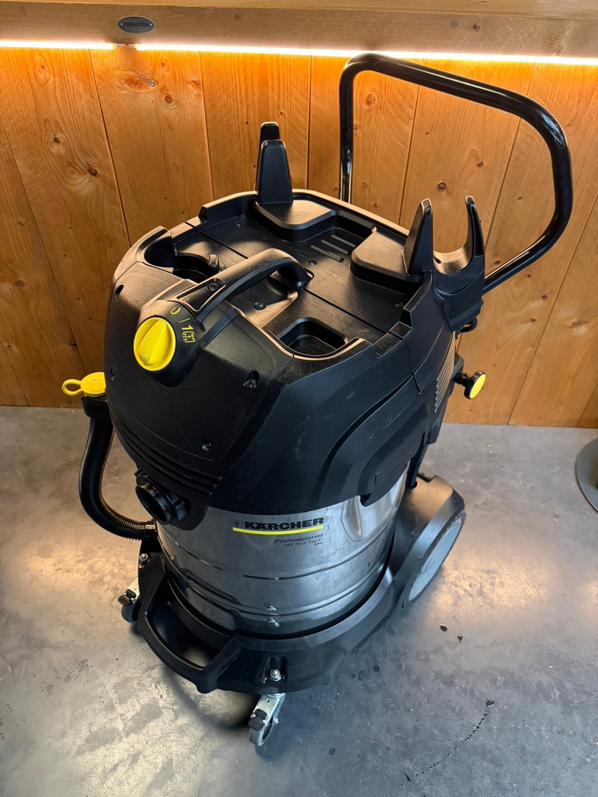 Kärcher Professional NT 75/2 water / stofzuiger., Ophalen of Verzenden, Zo goed als nieuw, Waterstofzuiger
