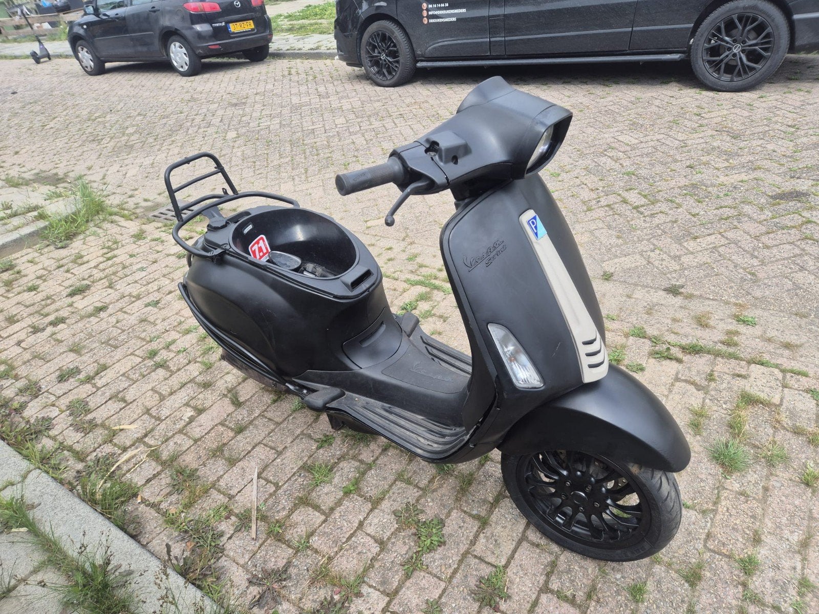 vespa sprint project, Ophalen, Gebruikt, Benzine, Vespa
