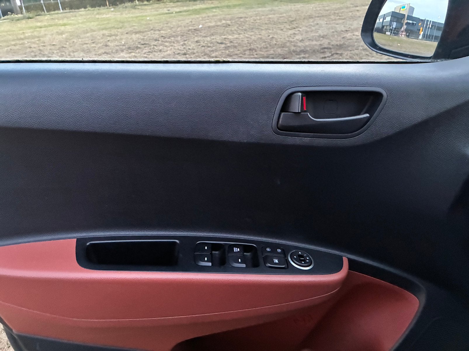 Foto 14 van Hyundai i10 1.0 Blue I-Vision | 45.580 km | Airco | |APK