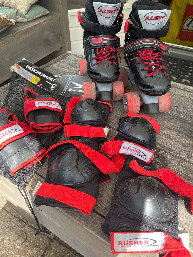 Rolschaatsen maat 27-30 met bescherming, Kinderen, Ophalen of Verzenden, Verstelbaar, Gebruikt