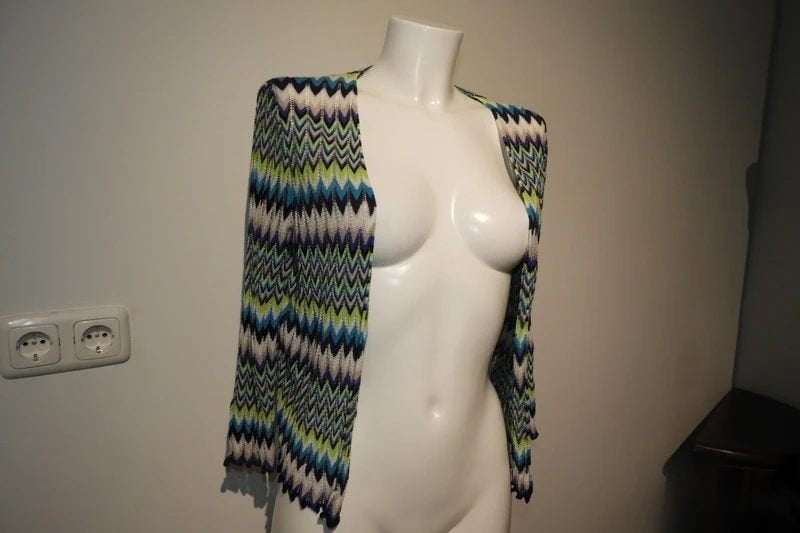 Marccain vest breisel aztec print felle frisse kleuren N3/M, Kleding | Dames, Maat 38/40 (M), Zo goed als nieuw, Marccain, Meerkleurig