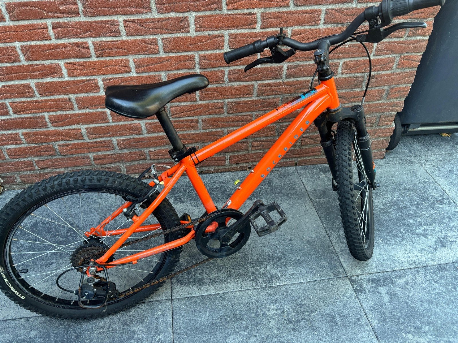 Decathlon Mountainbike 20 inch jongens oranje 6 versnelling, Fietsen en Brommers, Fietsen | Jongens, Gebruikt, Velgrem, Versnellingen