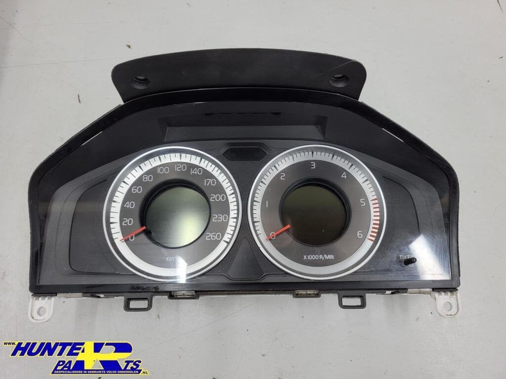 Tellerklok Volvo V70/XC70 ('07-'17) 31343325, Gebruikt, Ophalen of Verzenden, Volvo, Volvo