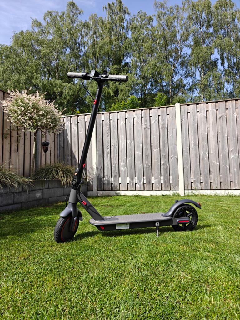 AOVOPRO Elektrische Step 25km/u – Zo goed als nieuw, Ophalen of Verzenden, Zo goed als nieuw, Elektrische step (E-scooter), AOVOPRO