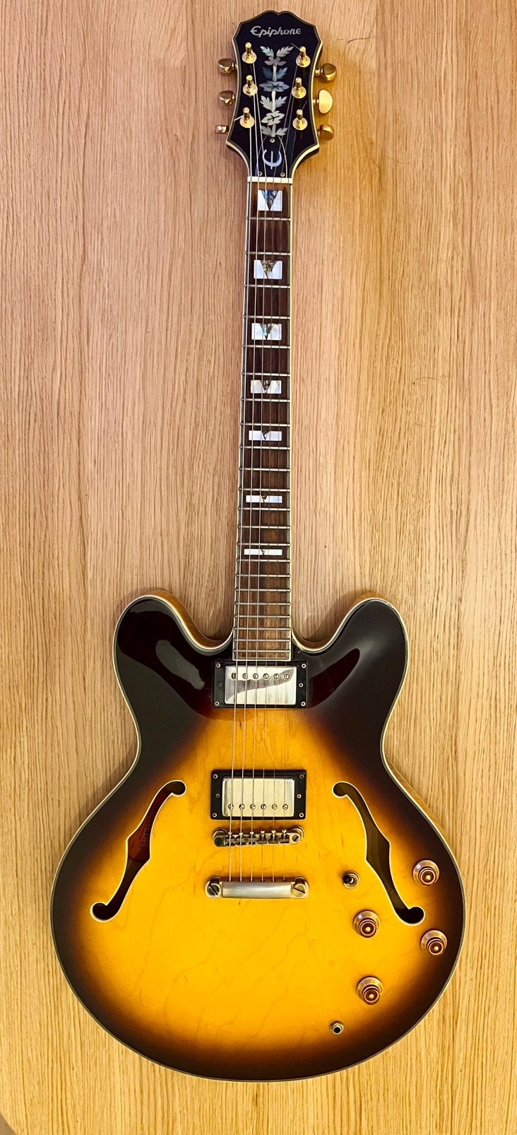 Epiphone Sheraton II – Vintage Sunburst, Muziek en Instrumenten, Ophalen, Gebruikt, Semi-solid body, Epiphone