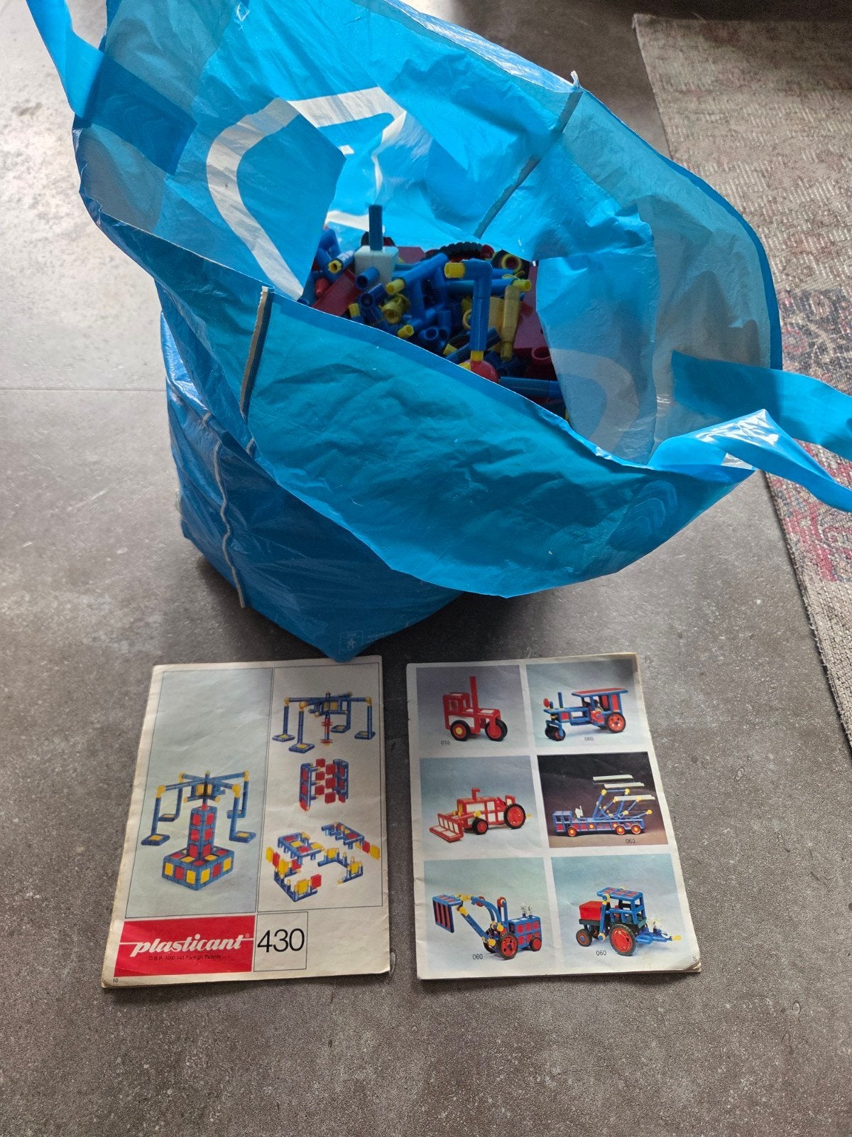 2,7 kg Plasticant bouwstenen met boekjes, Kinderen en Baby's, Ophalen of Verzenden