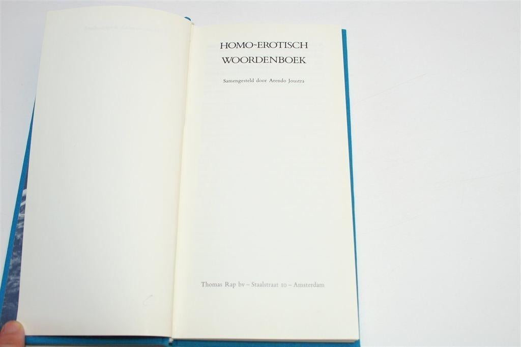 Homo-erotisch Woordenboek — Arendo Joustra [1988], Boeken, Ophalen of Verzenden, Gelezen, Van Dale