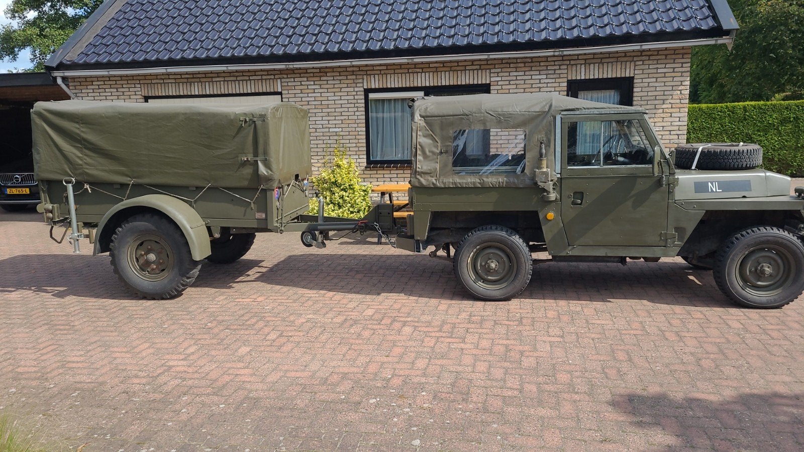 Polynorm 1 tons aanhanger, Ophalen