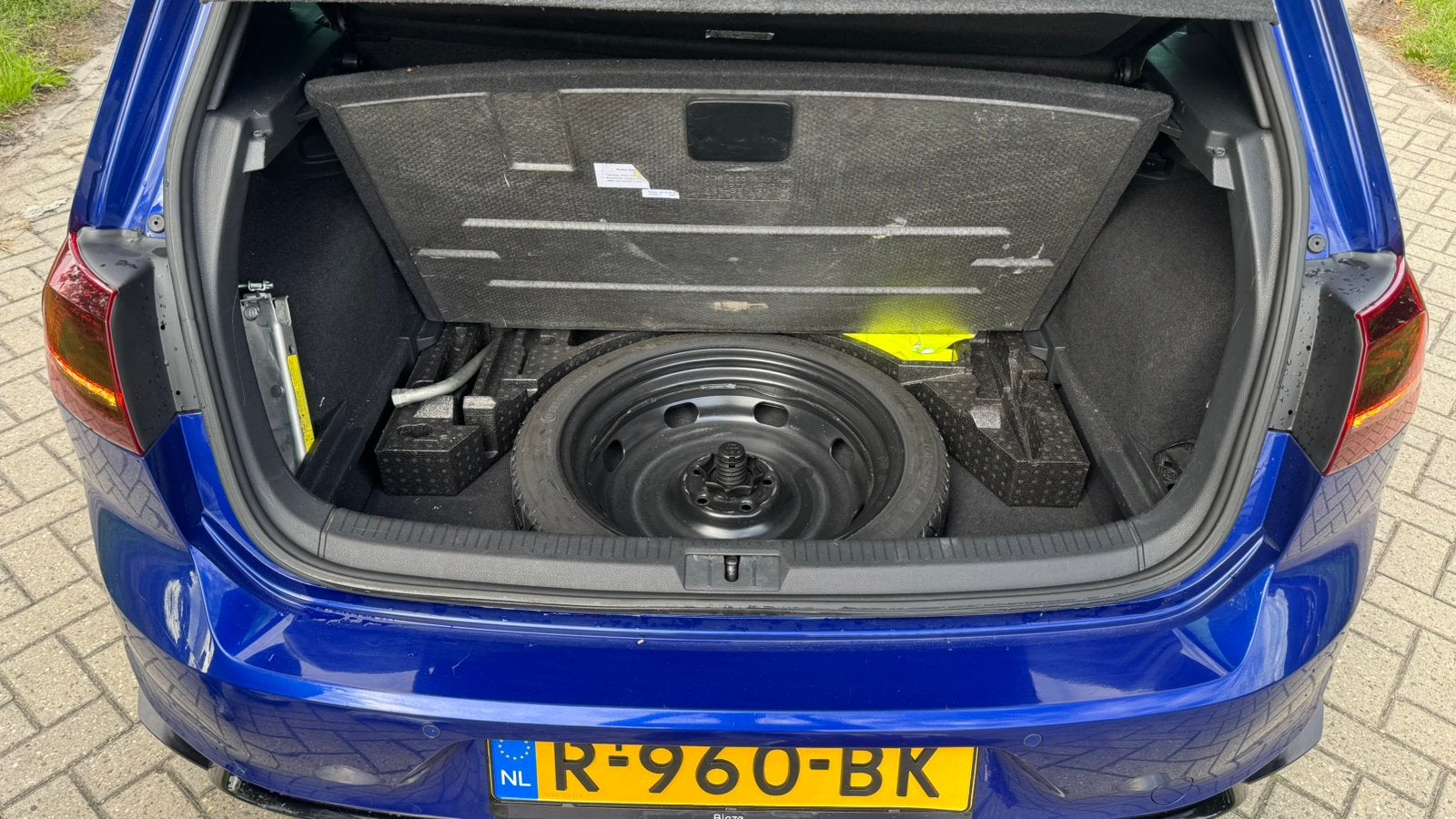 Foto 14 van Volkswagen Golf 7R 4MOTION Lapiz Blue 420PK!