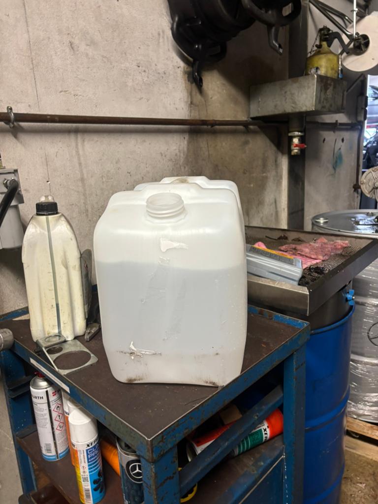 20L jerrycans handig voor benzine, Ophalen, Gebruikt