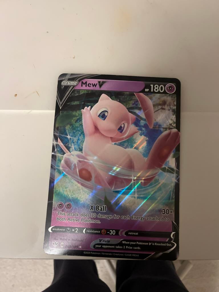 Mew V Pokémon kaart, Verzenden, Zo goed als nieuw, Losse kaart, Foil