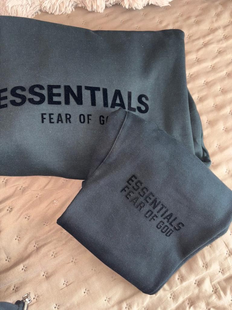 Essential pak, Ophalen of Verzenden, Zo goed als nieuw, Muts