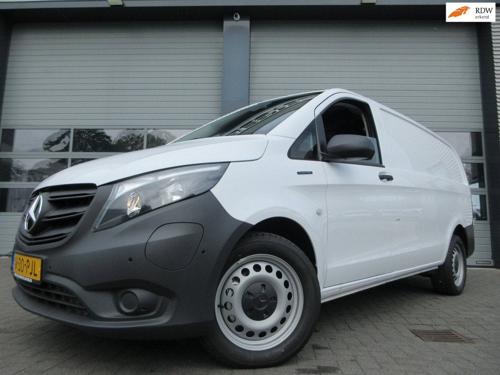 Mercedes-Benz Vito Evito, 112, L2, 66kWh, Snelladen, SoH 97,, Gebruikt, 116 pk, Wit, 286 km