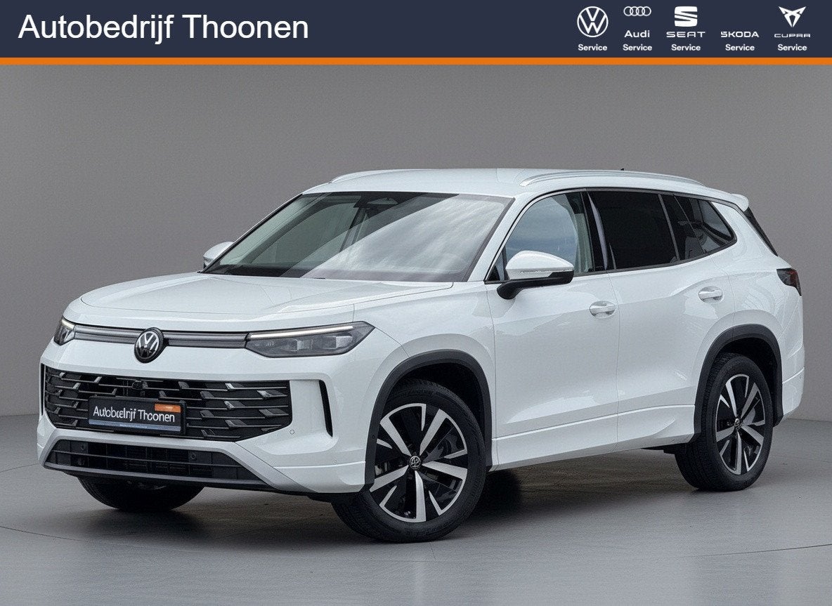 Volkswagen Tayron 1.5 eTSI Elegance 7p. | Trekhaak | 360 c