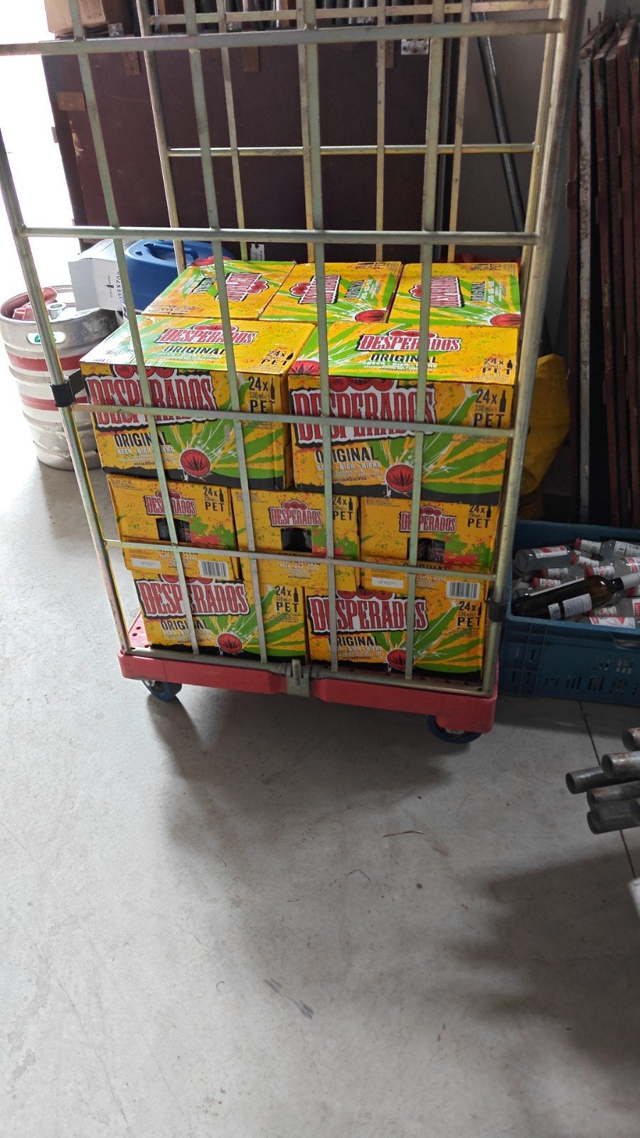 Dozen Desperados bier (24x 330ml PET), Ophalen