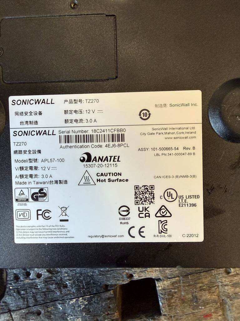 SonicWall TZ270 Firewall - Betrouwbare Netwerkbeveiliging, Computers en Software, Ophalen of Verzenden, Gebruikt, Router