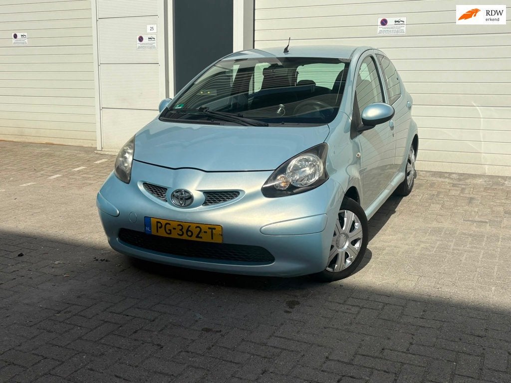 Toyota Aygo 1.0-12V, Voorwielaandrijving, Stof, Gebruikt, Zwart