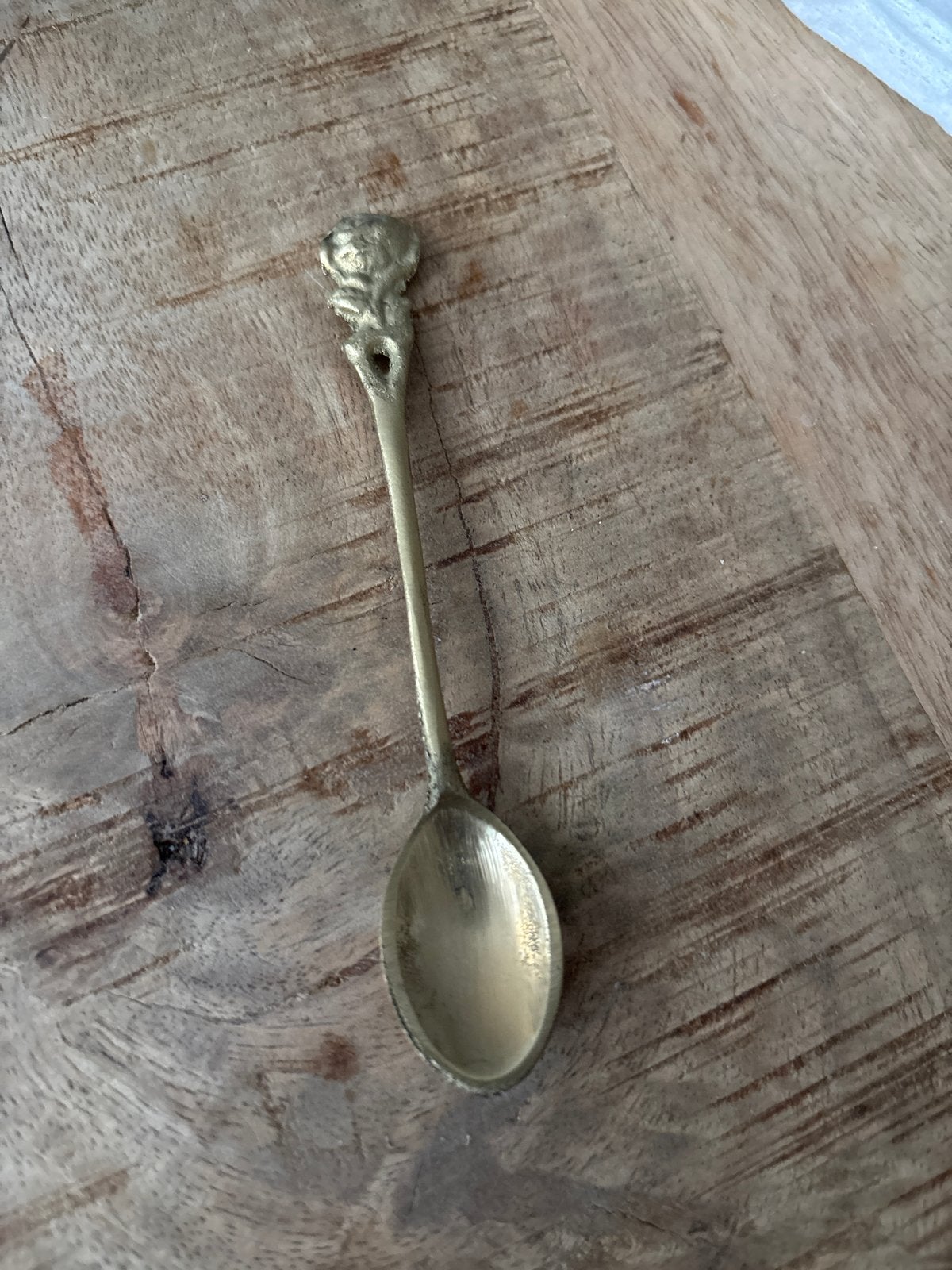 Vintage messing theelepel met roosdecoratie, Ophalen