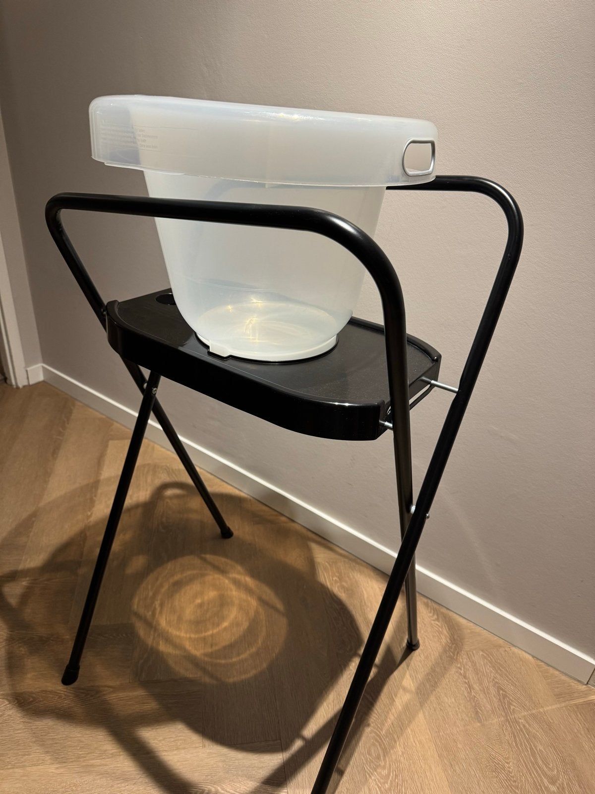 Tummy Tub met standaard, Kinderen en Baby's, Gebruikt, Tummy Tub, Standaard, Ophalen