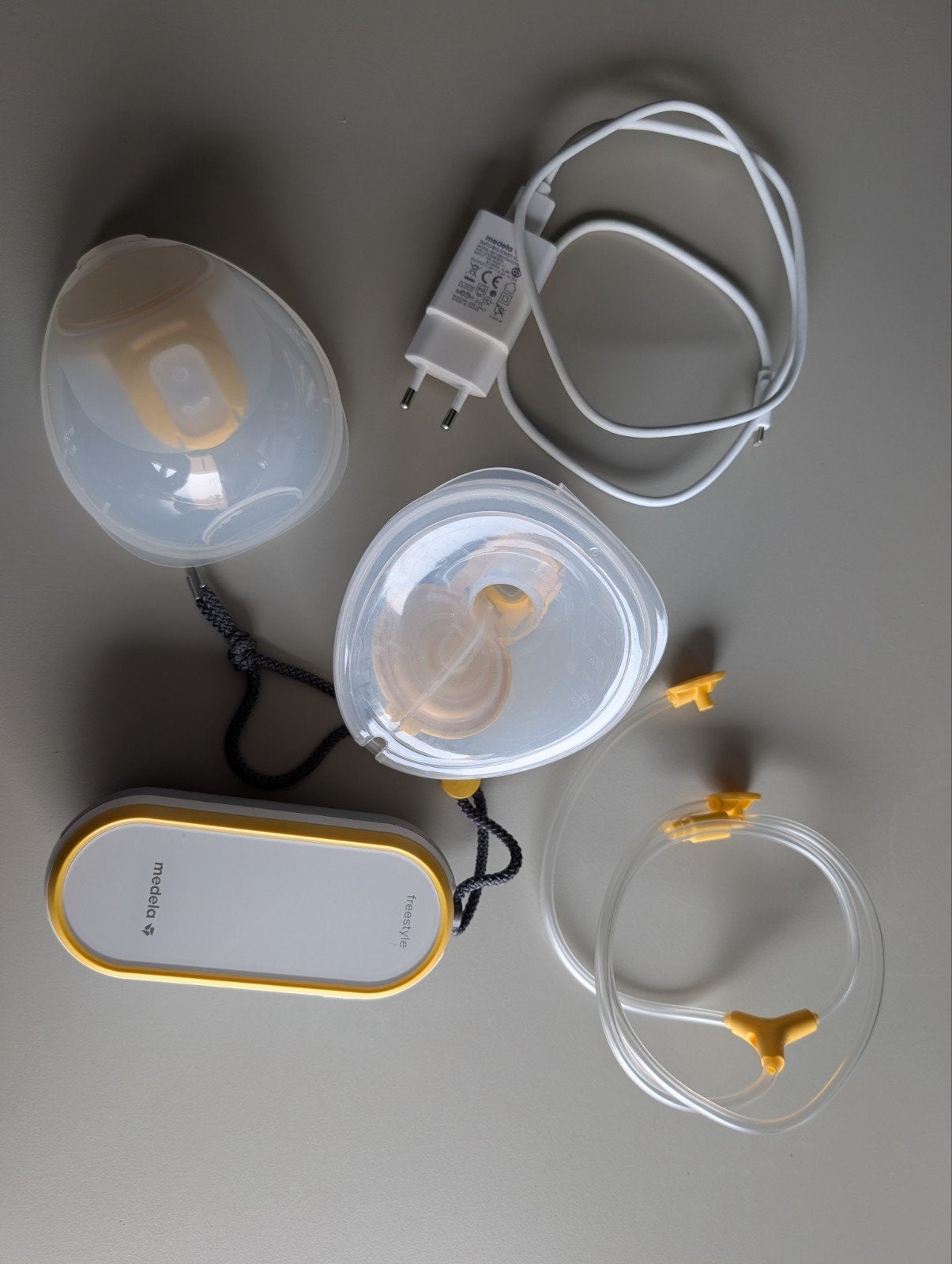 Medela Freestyle Hands-free dubbele borstkolf, Draagbaar, Medela, Borstkolf, Ophalen of Verzenden