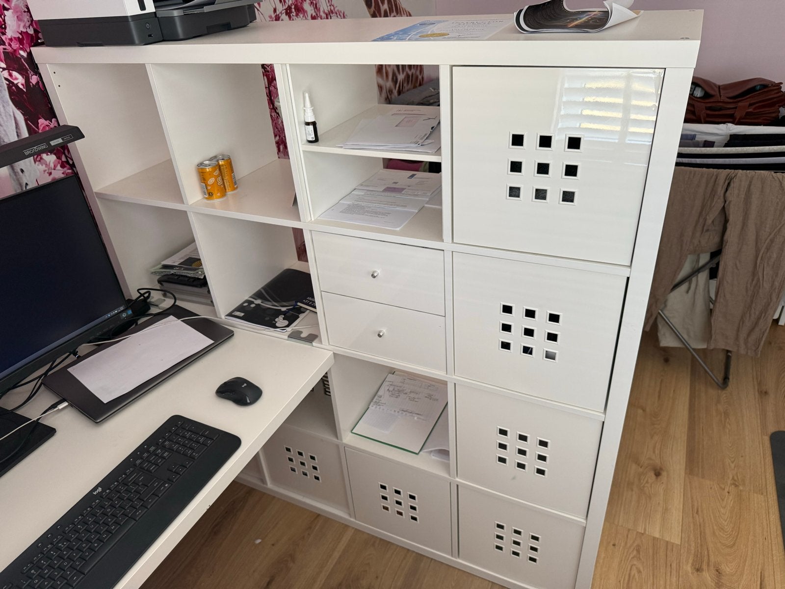 IKEA KALLAX kast met bureau - Wit, Ophalen, Gebruikt, 100 tot 150 cm, Met lade(s)