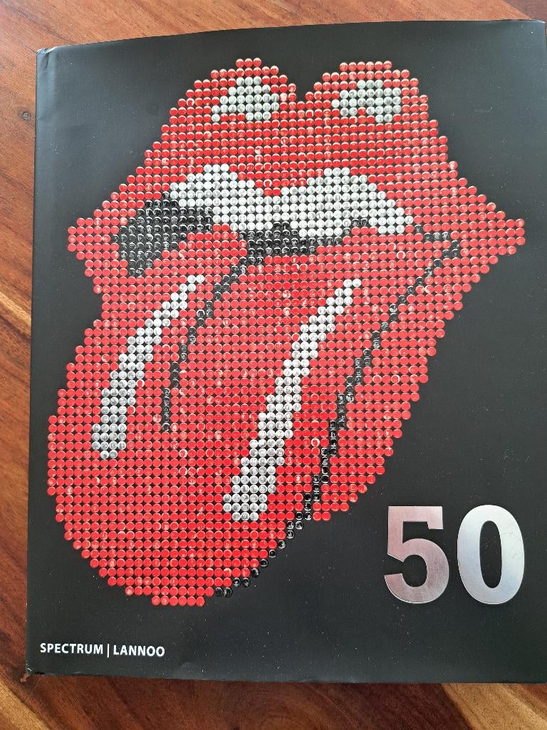 THE ROLLING STONES 50 YEARS, Boeken, Muziek, Zo goed als nieuw, Artiest, Ophalen of Verzenden