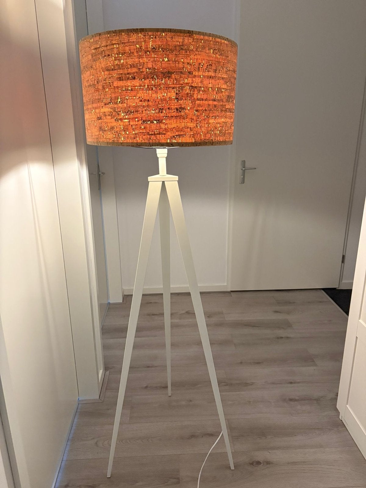 Zuiver Vloerlamp en voetschakelaar, Huis en Inrichting, Ophalen, Gebruikt, E27 (groot), Metaal