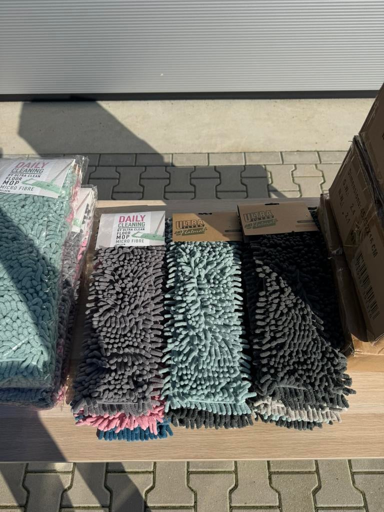 Partij NIEUWE dweildoeken/mop micro fibre 40x13cm -132 stuks, Huis en Inrichting, Ophalen, Mop of Dweil