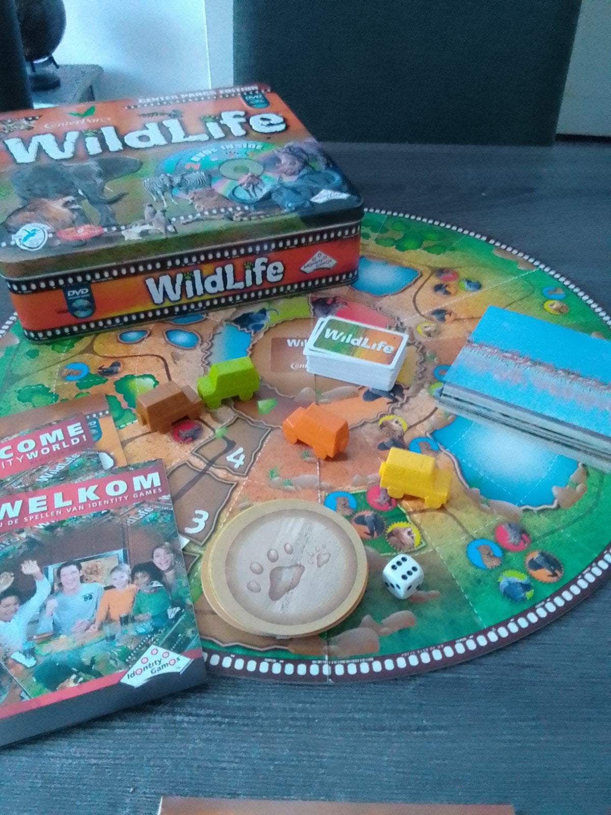 Wildlife bordspel met 2 dvd's, Hobby en Vrije tijd, Gezelschapsspellen | Bordspellen, Drie of vier spelers, Ophalen, Gebruikt