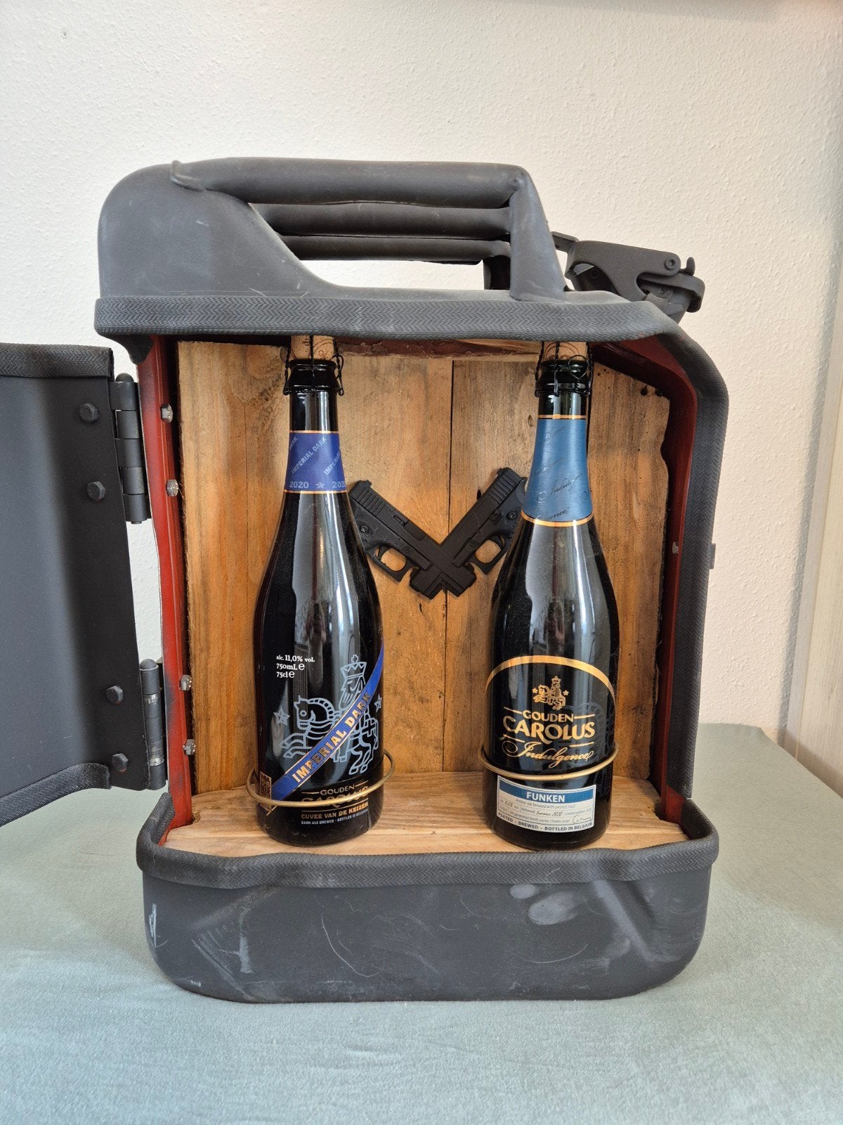 Jerrycan Bar - Unieke Drankkast, Gebruikt, Ophalen of Verzenden, Metaal, Grijs