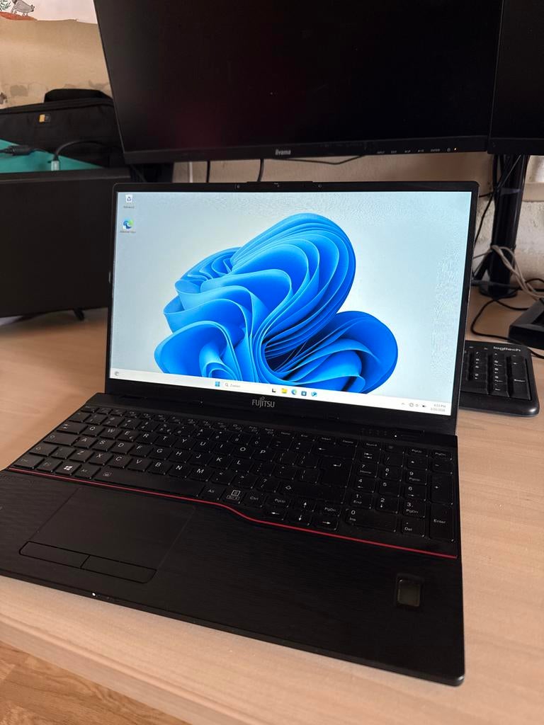 Fujitsu 5512 Laptop - i5 VPro, 8GB RAM, 256GB SSD, Computers en Software, Ophalen of Verzenden, Gebruikt, 8 GB, SSD