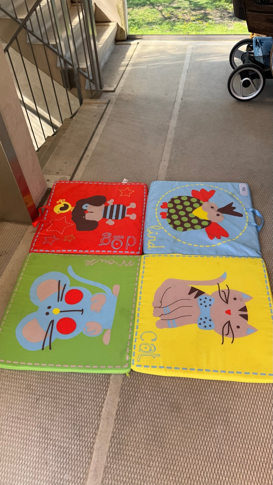 Vrolijke speelmat voor kinderen - kleurrijk en opvouwbaar, Ophalen of Verzenden, Gebruikt