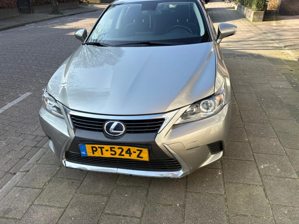 Lexus CT-H 200H 1.8 Hybrid 2017 Grijs, 1345 kg, 28 km/l, Origineel Nederlands, CT-H