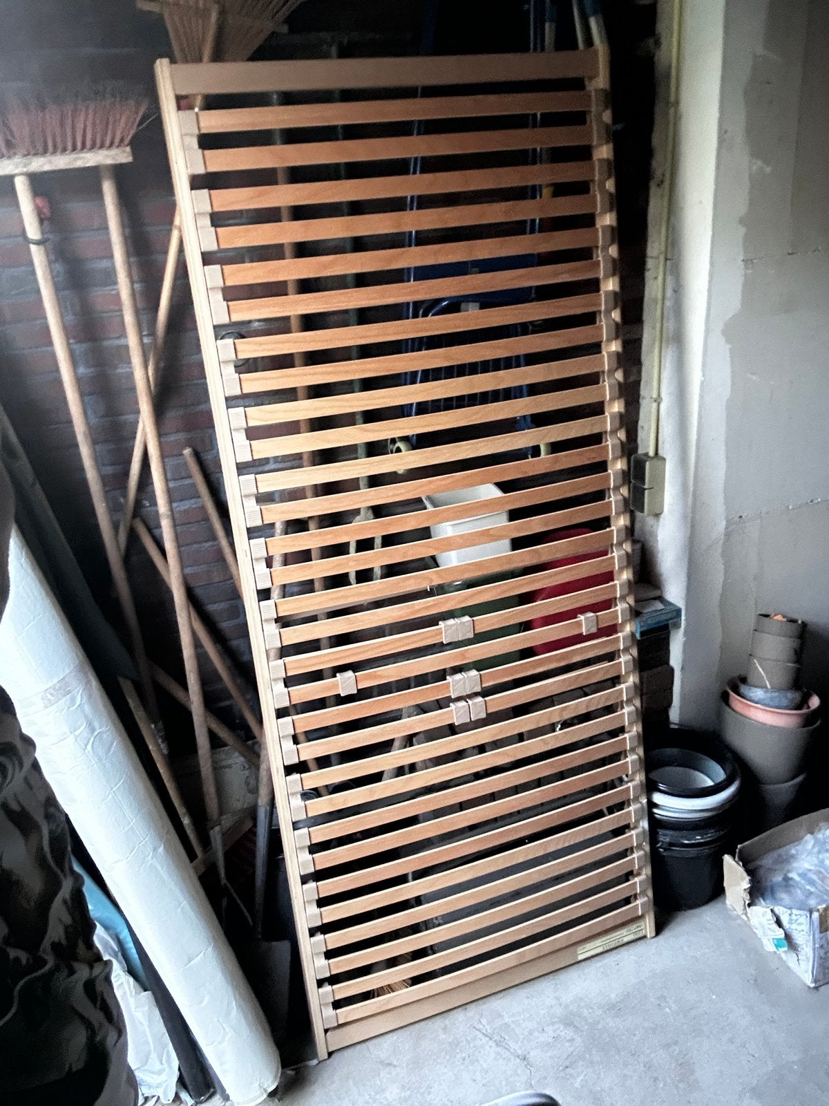 Lattenbodem met frame en poten voor bed van 90x210 cm, Huis en Inrichting, Slaapkamer | Matrassen en Bedbodems, Ophalen, 90 cm