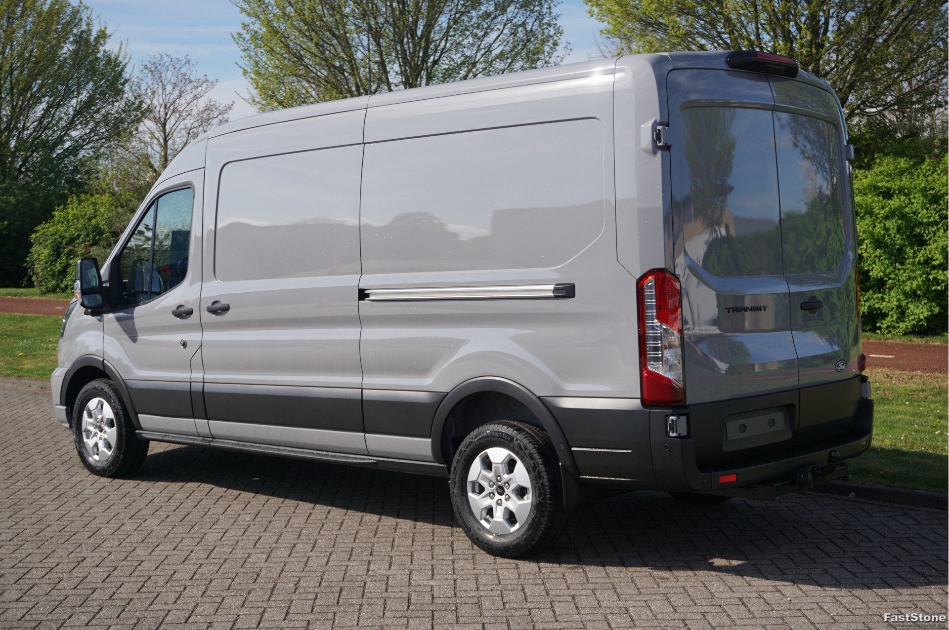 Ford Transit 350L L3H2 Limited AUT-8 165PK BPM VRIJ Navi, Ad, 4 cilinders, 2800 kg, Bedrijf, Diesel