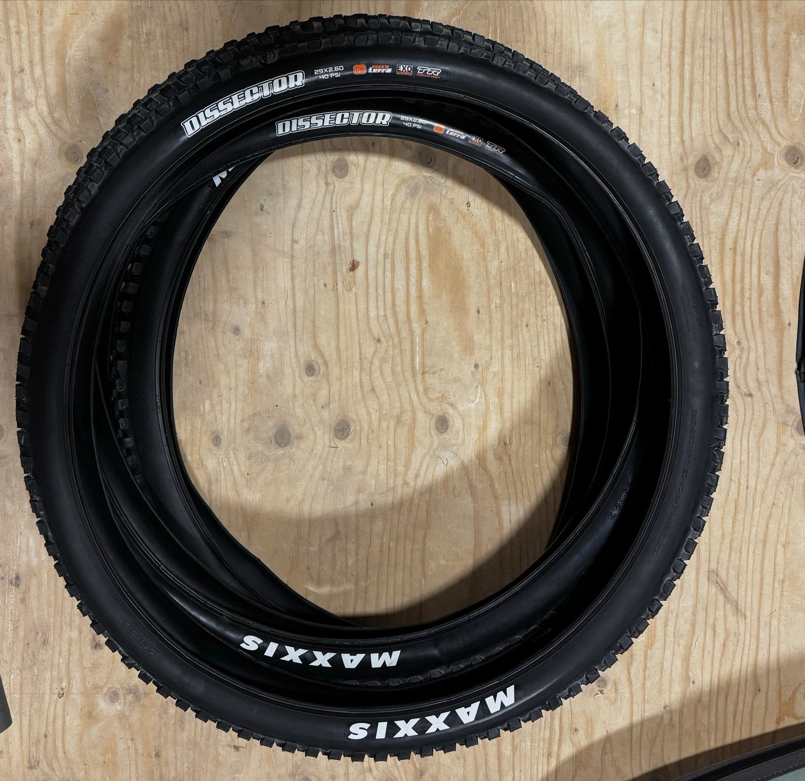 Maxxis Dissector 29x2.60 MTB banden nieuw (4 stuks), Fietsen en Brommers, Ophalen, Nieuw, Mountainbike, Band