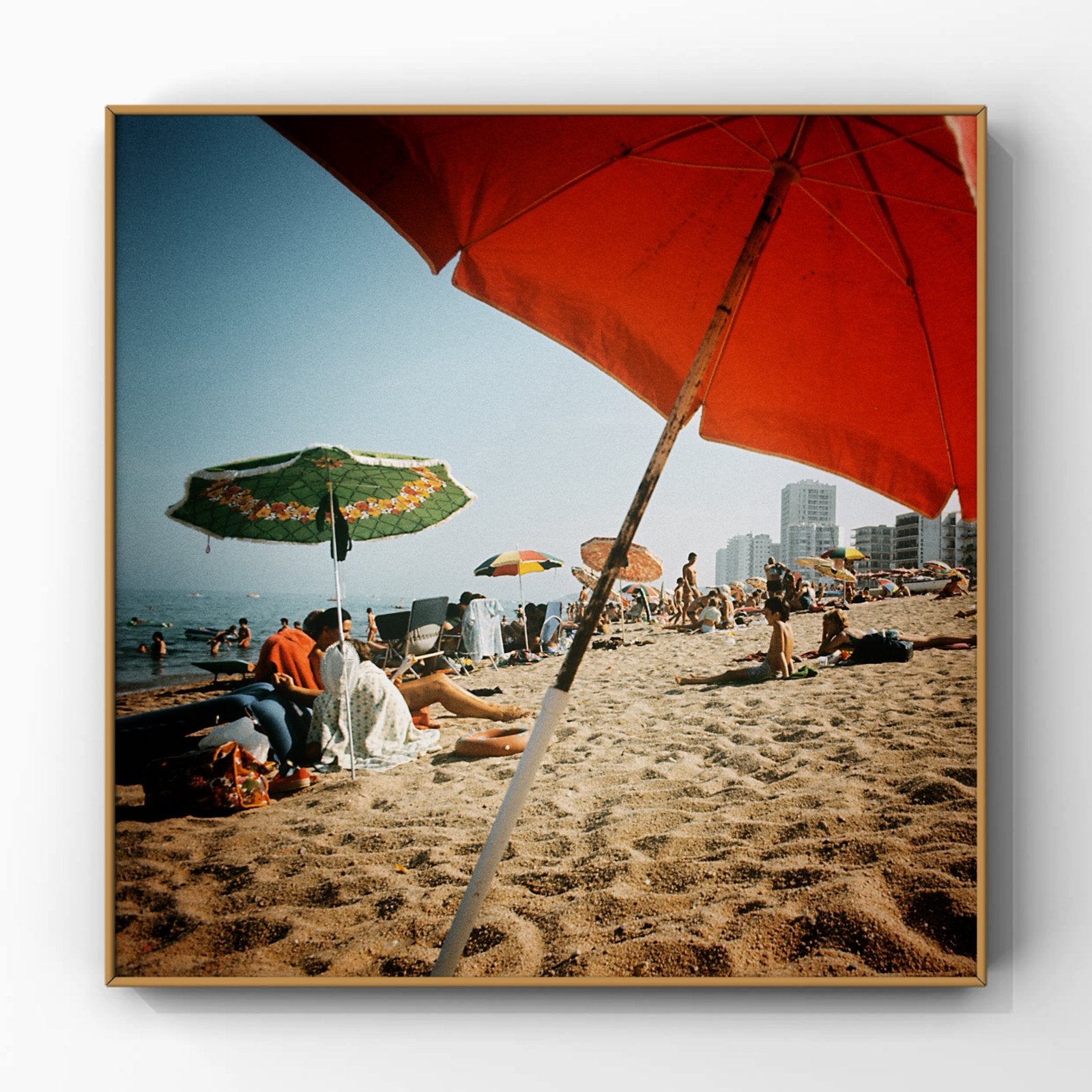 1x Strand Torremolinos, Harry Pot, 1975 | gratis verzending, Ophalen of Verzenden, Zo goed als nieuw, Minder dan 50 cm, Schilderij