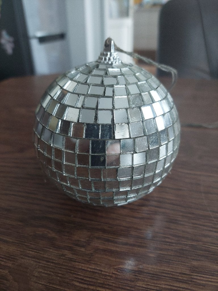 Discobal, Ophalen, Gebruikt, Versiering, Overige