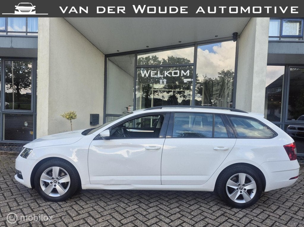 Skoda Octavia Combi 1.0 TSI Greentech Ambition|Clima|Camera!, Auto's, Skoda, Bedrijf, Te koop, Octavia, ABS, Airbags, Airconditioning
