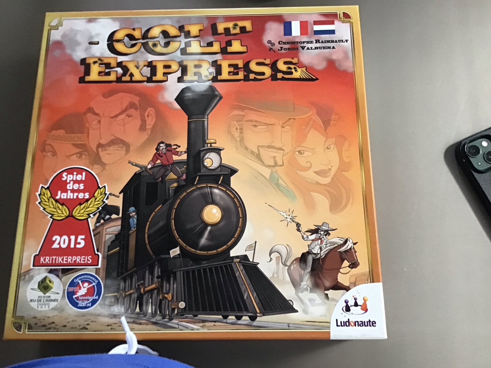 Colt Express Bordspel - Winnaar Spiel des Jahres 2015, Hobby en Vrije tijd, Gezelschapsspellen | Bordspellen, Drie of vier spelers