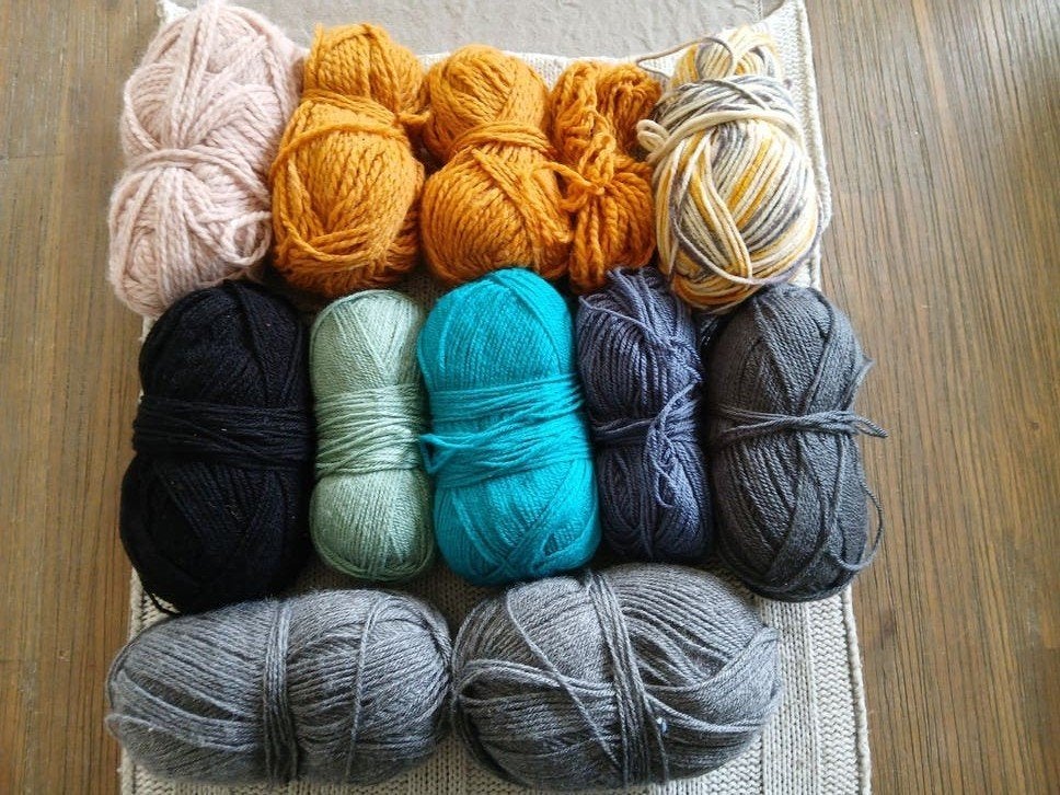 910 gram acrylgaren Zeeman en Action, Hobby en Vrije tijd, Breien of Haken, Ophalen of Verzenden, Zo goed als nieuw, Nvt