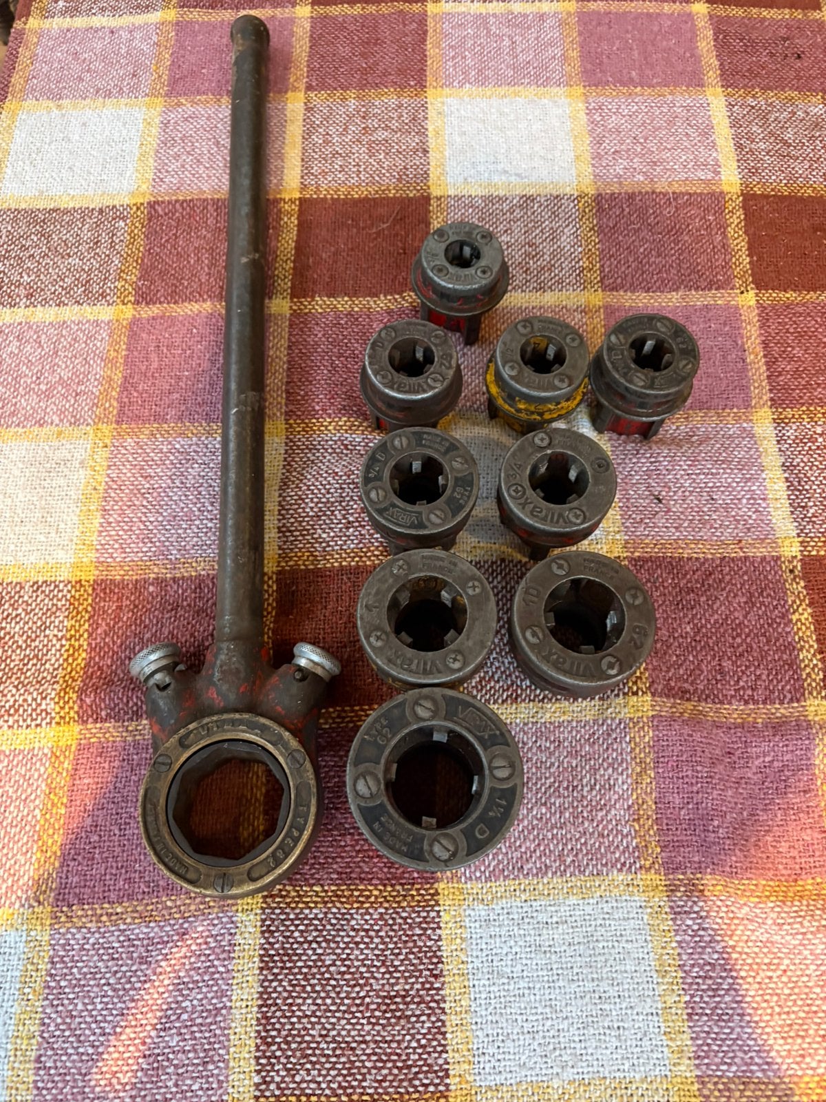 Draad snijden op pijp gereedschap 20 euro per set, Ophalen of Verzenden, Gebruikt