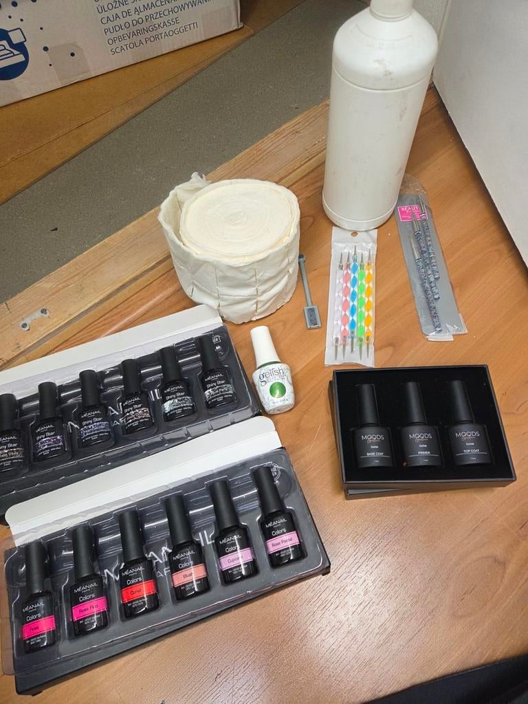 Gellak spullen (let op gebruikt), Ophalen of Verzenden, Overige kleuren, Handen en Nagels